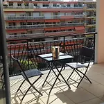 Lilla By Connexion דירה